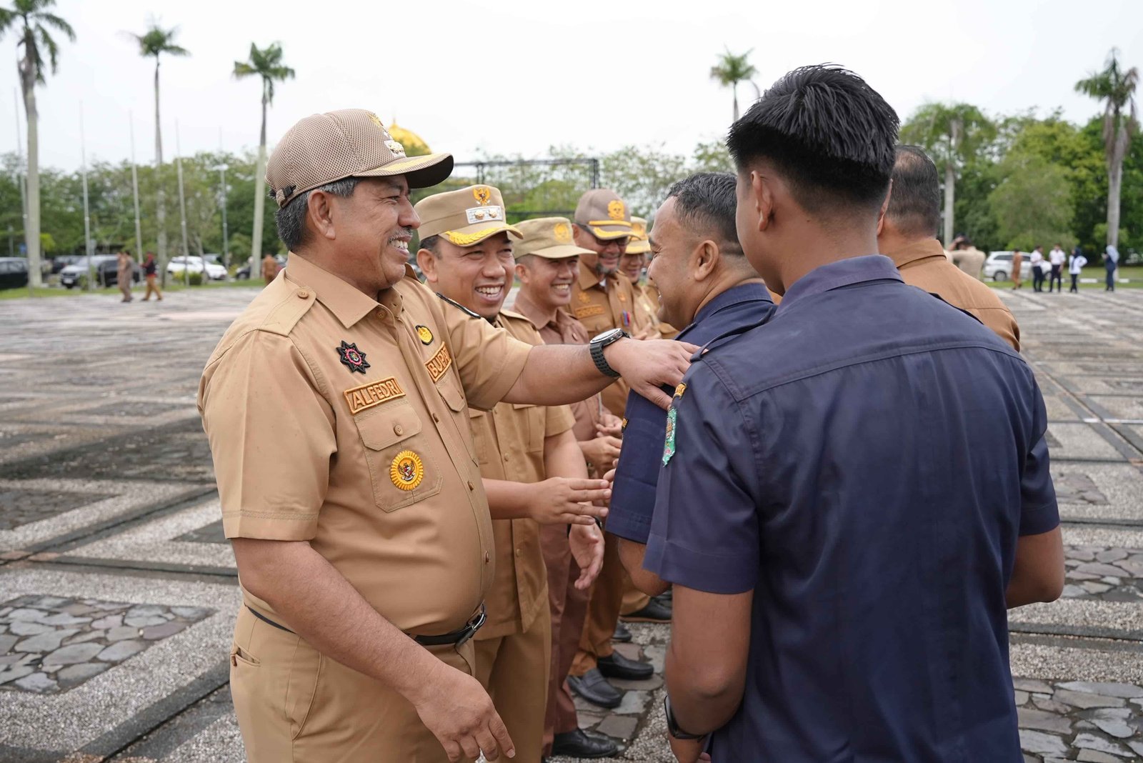 Apel Perdana Pasca Idul Fitri 1446 H, Alfedri Ajak Pertahankan Integritas Untuk Siak Lebih Maju