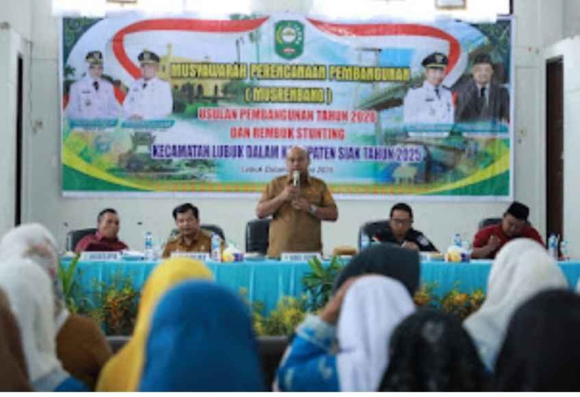 Wabup Siak Syamsulrizal berjanji  perbaiki Jalan Bhayangkara Lubuk Dalam Tahun ini 