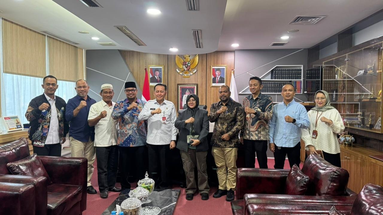 Perjuangan Bupati Siak  Afni Jemput Dana   DBH Siak yang Belum disalurkan. Temuai Metri dalam Negeri, Melalui Dirjen